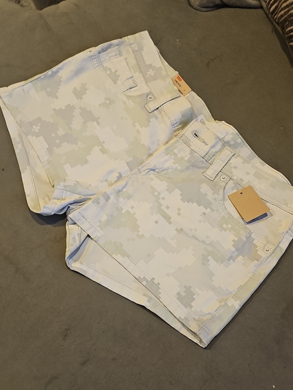 Levi's White & Light Gray Digital Camo High-Rise Jean Shorts